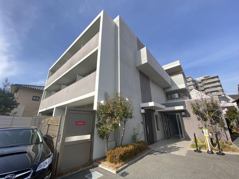エルモ桜谷