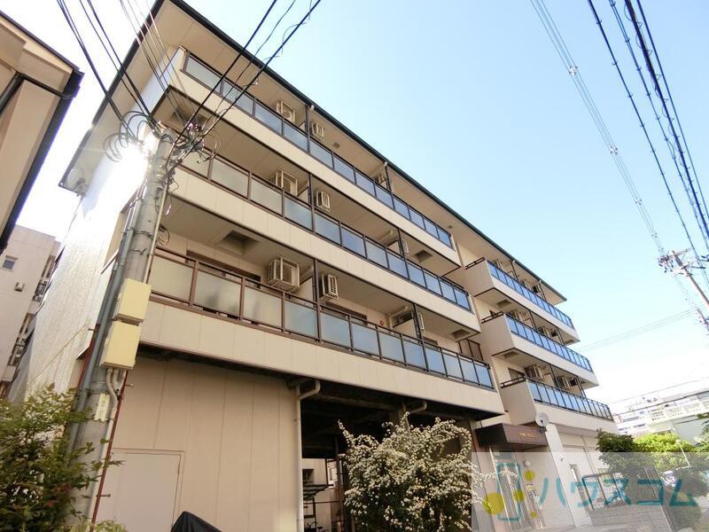 パインハウス