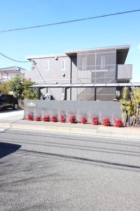 アリュール
