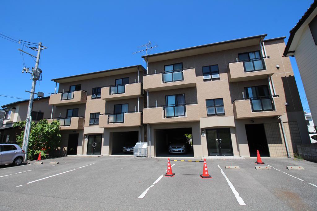 ショゼ関南町