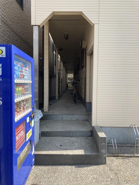 平和コーポ2号館