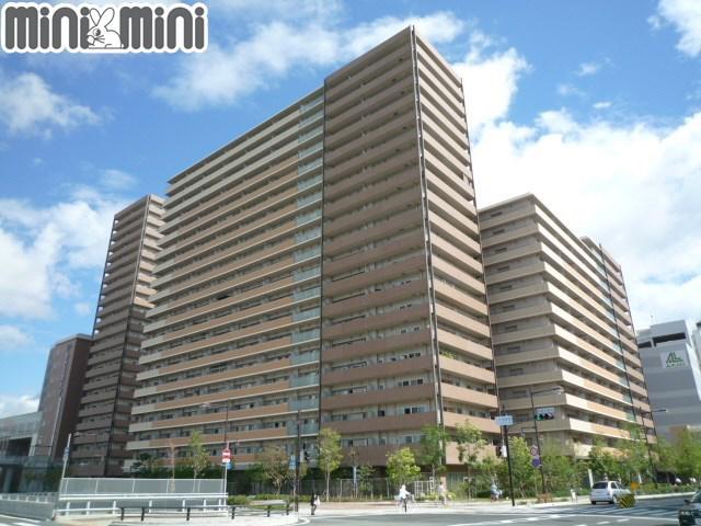 ローレルスクエア尼崎ルネガーデンテラス
