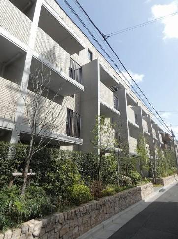 小田急線 代々木八幡駅 徒歩2分 4階建 築7年