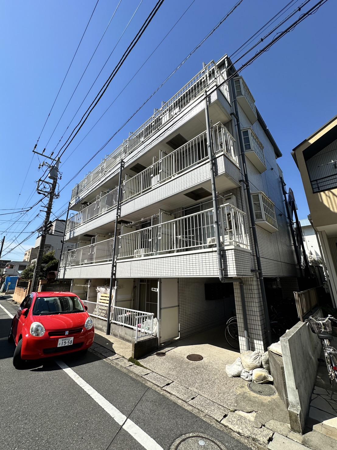 東京メトロ東西線 行徳駅 徒歩13分 4階建 築38年