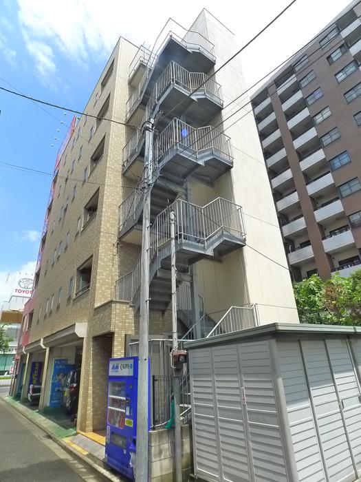 TAKAオートビル