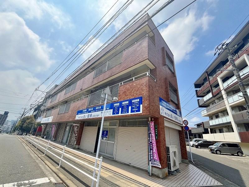 白萩光和ビル
