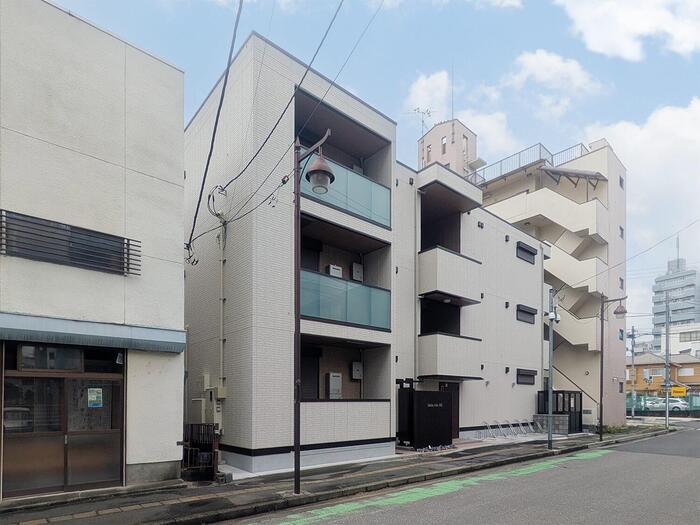NOBLE VILLA 弥生