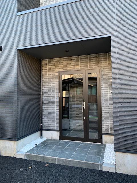 CREST MINORI