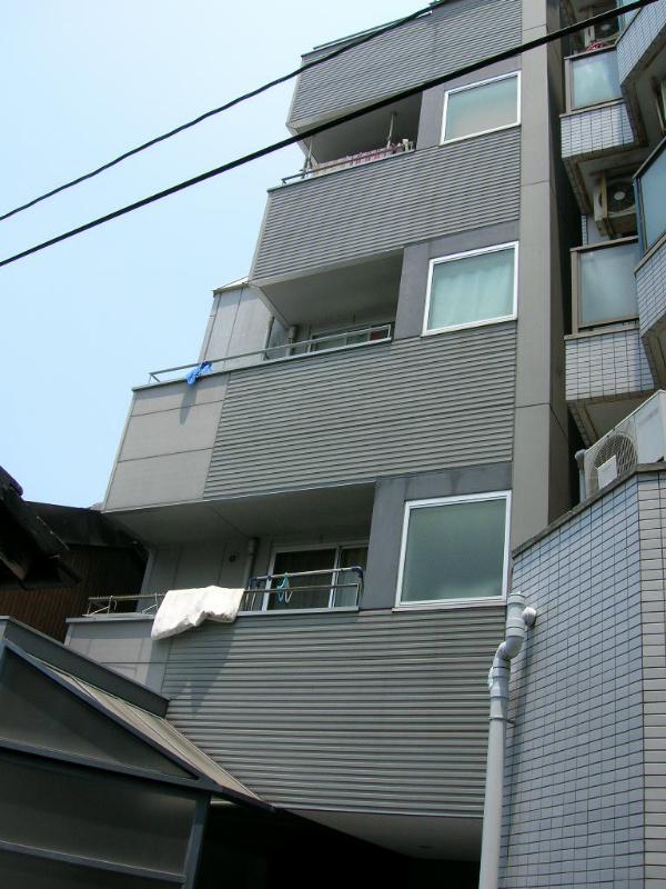 フラット巴