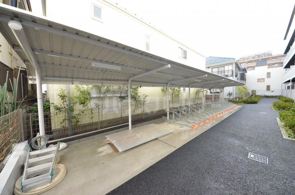 グランシャリオ西新井