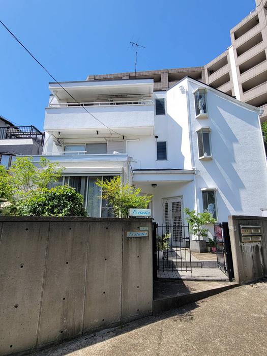K-HOUSE