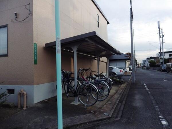 メゾン八社K A棟