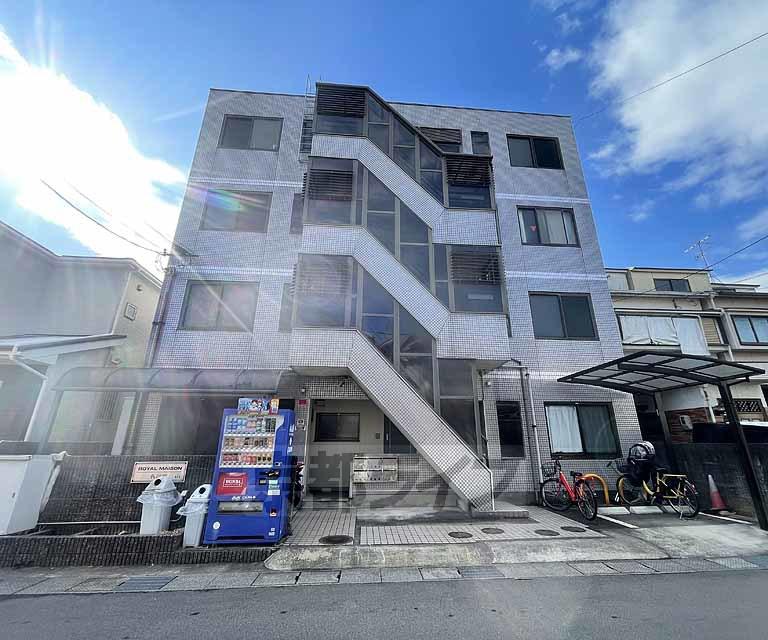 ロイヤルメゾン長岡京