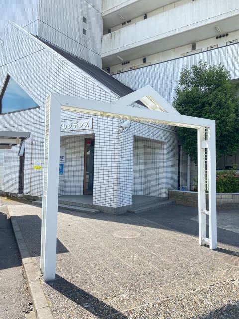 スカイレジデンス