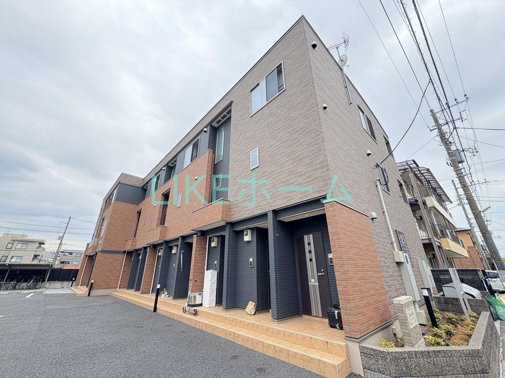 シャイニープレイス