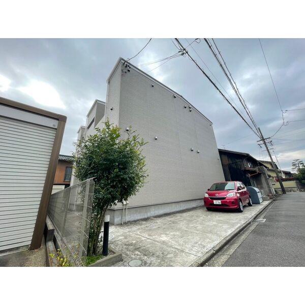 ローレルフォレスタ本陣 