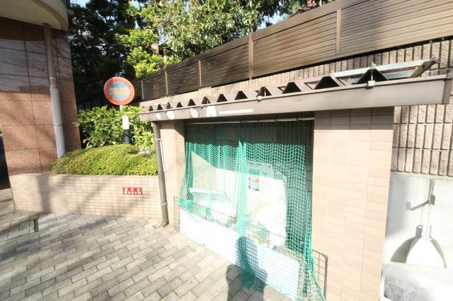 シィーム・ド・メゾン善福寺