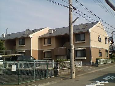 ファミールタカセ