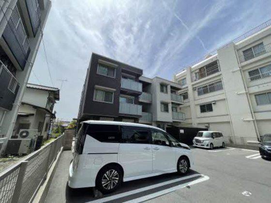広島電鉄宮島線 佐伯区役所前駅 徒歩5分 3階建 築6年