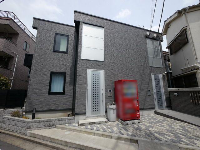 レオパレスシュークル