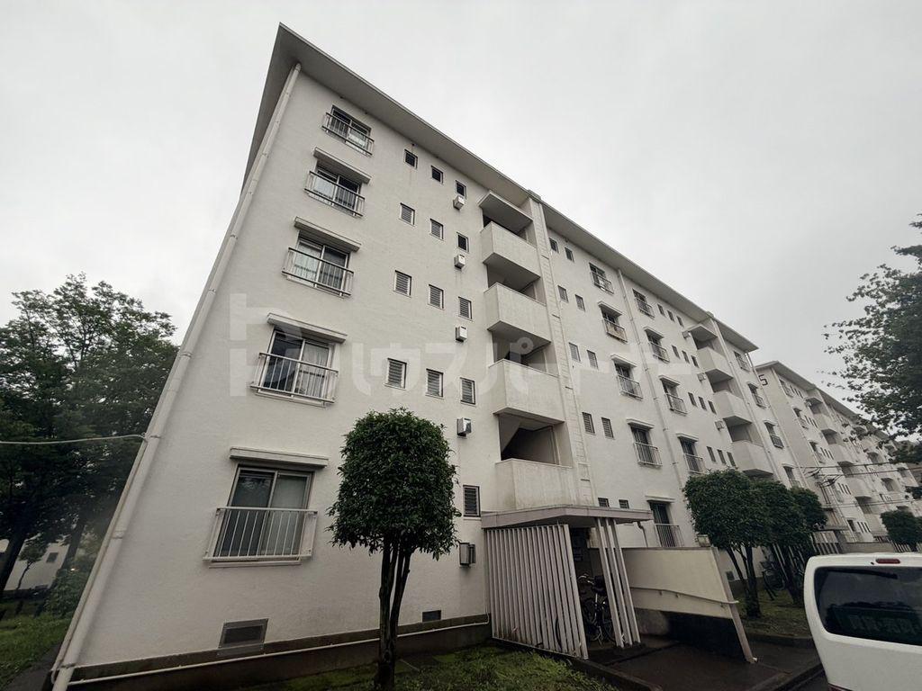 夏見台団地6号棟