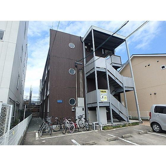 Aレガート東比恵駅前