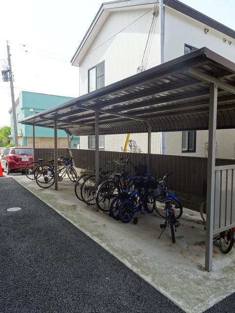グランディール川尻