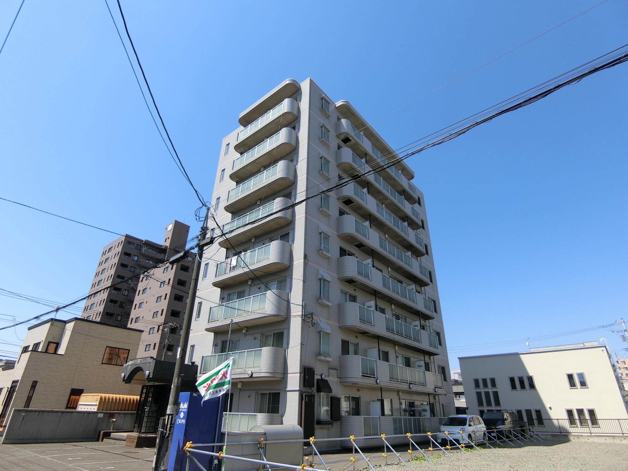 メゾンプリヴェ旭山公園通