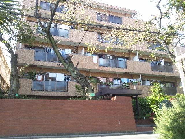 市ヶ谷若宮町ローヤルコーポ