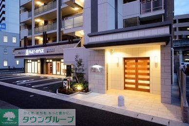 コゥジィーコート駅前通