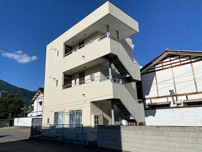 房山ビル