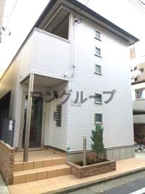 グリーンシーダ