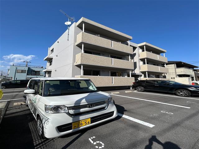 エクラ 3