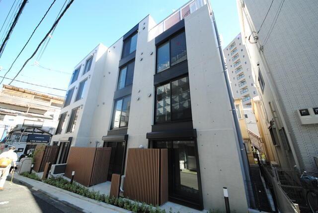 LEGALAND東新宿