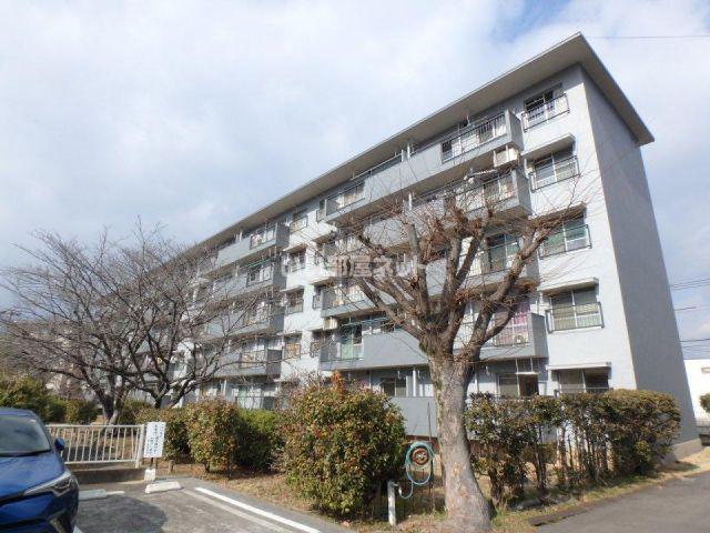 徳力団地131棟