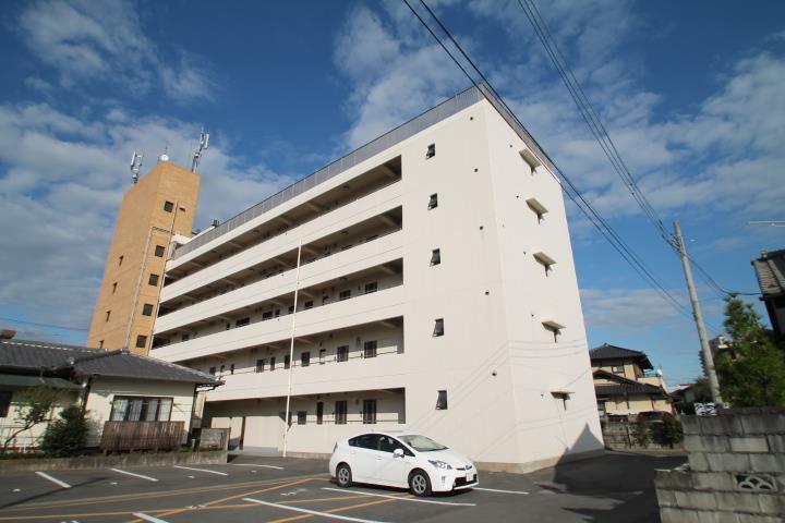 コーキビル