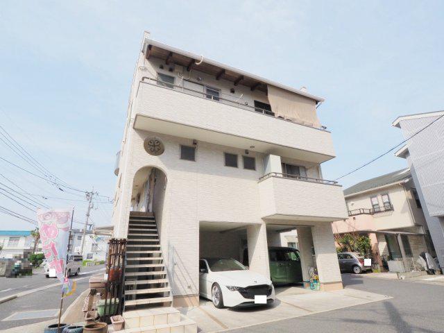 VICTORYHOUSE