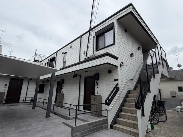 MAISON LH
