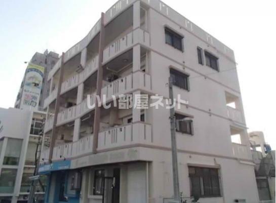 沖縄県那覇市 3階建 築24年
