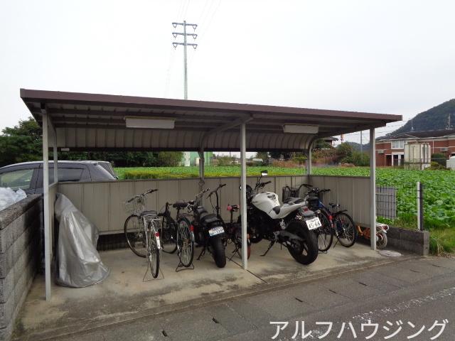 オーブ・ベルB