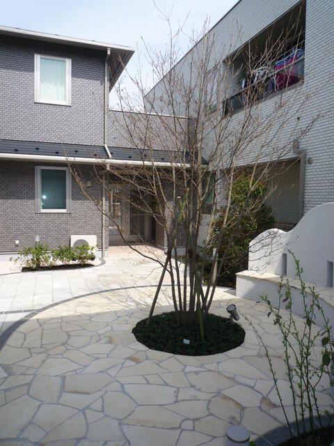 GRANDE PATIO