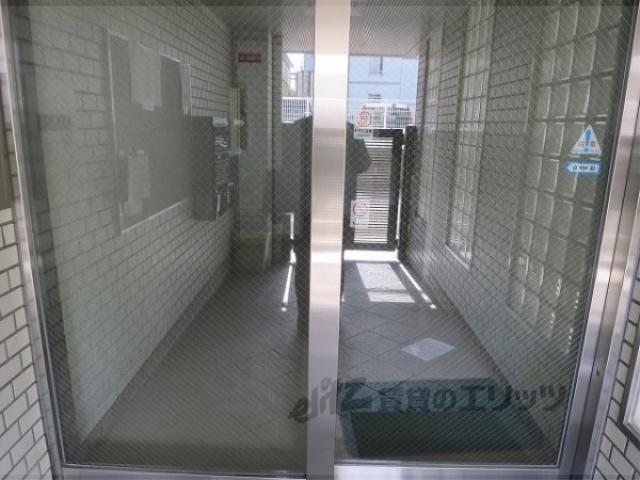 コーポホワイトハウス