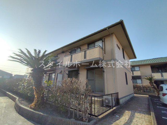 IホームTOWN 弐番館