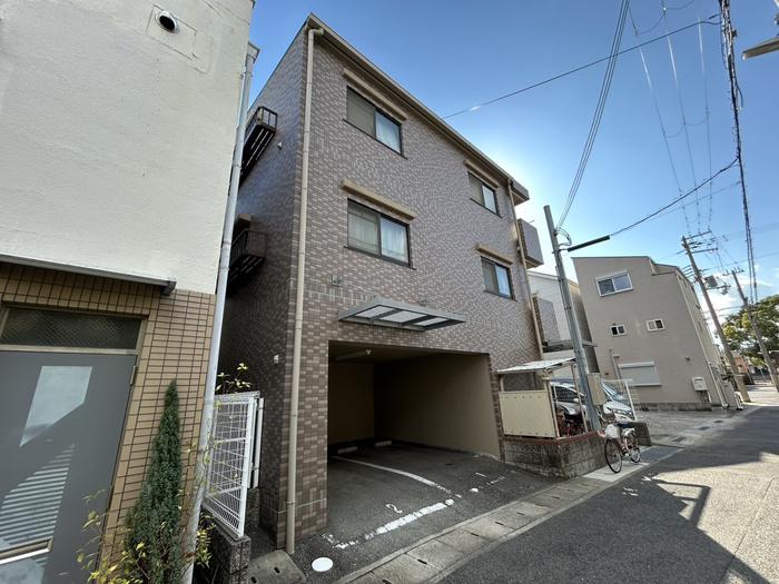 ベージュ野田