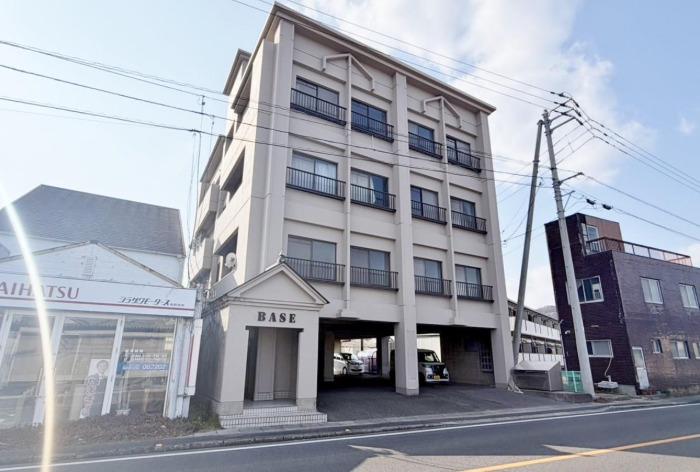 BASE津田