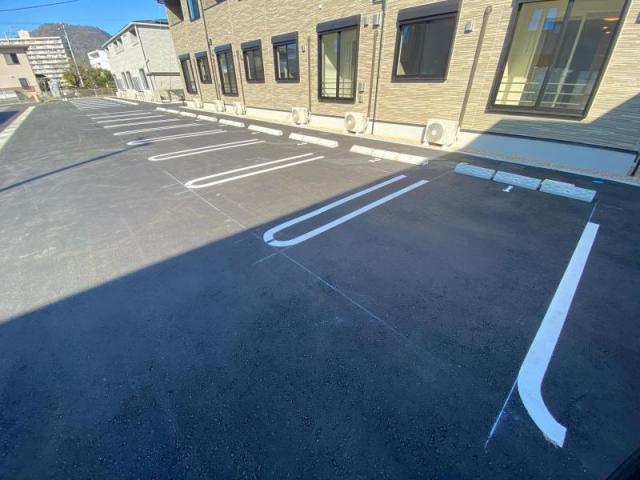クラール鶴市フロイデA