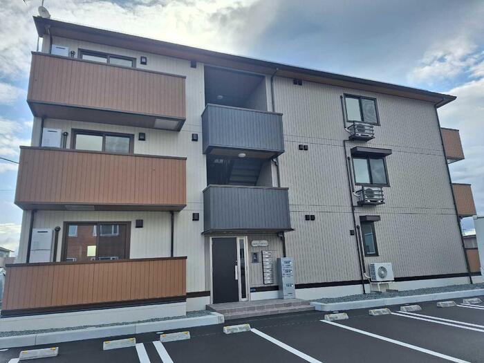 D-ROOM盛岡本宮 D棟