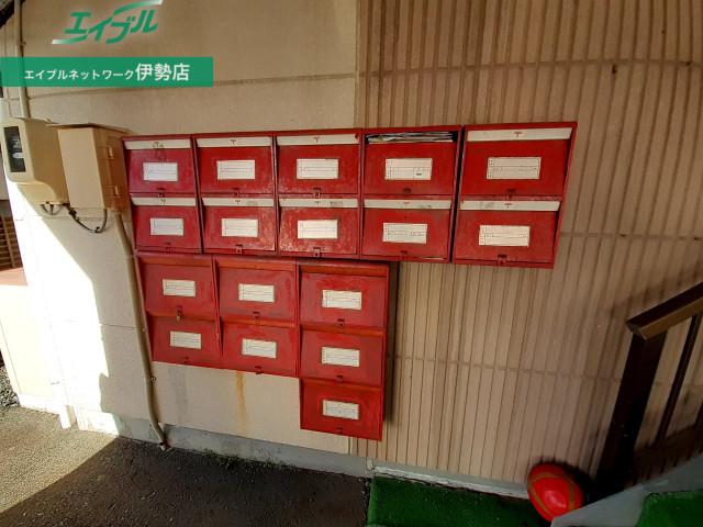 メゾンユートピア