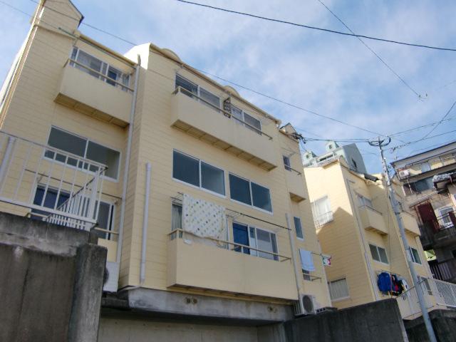 カリーナ西北