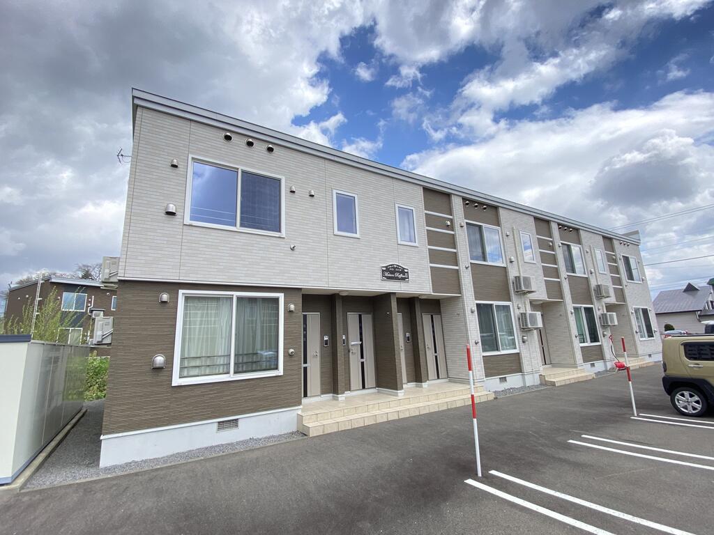 滝川市東町7丁目2LDKアパート